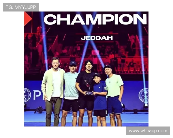 网球赛季大揭秘：新星崛起与顶级选手争锋不断，精彩赛事回顾与未来展望